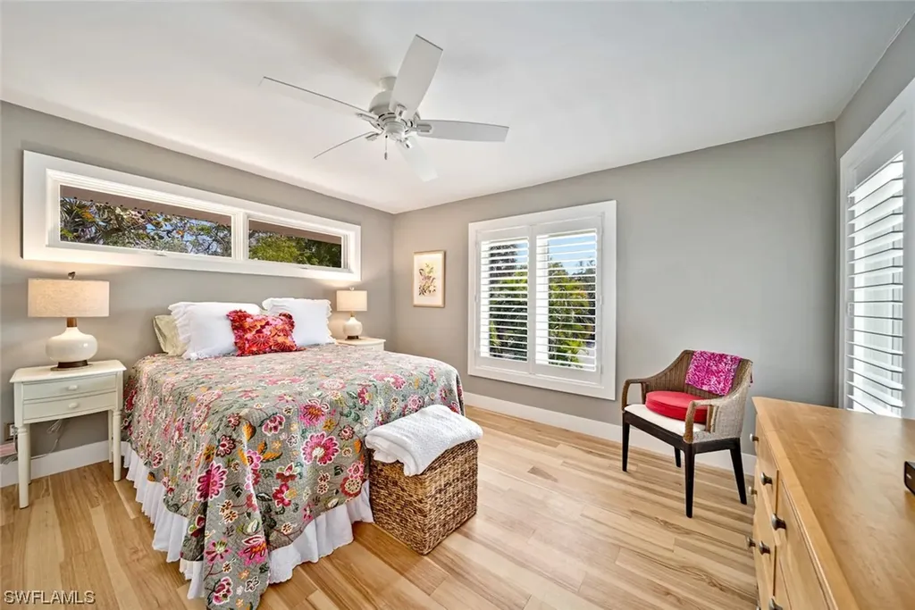 5305 Ladyfinger Lake Road Sanibel FL 33957