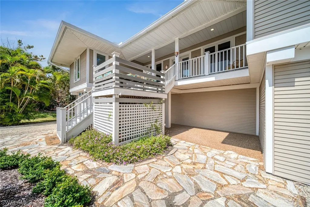 5305 Ladyfinger Lake Road Sanibel FL 33957