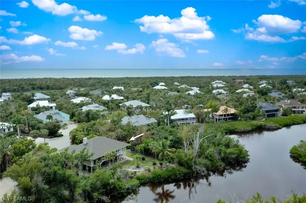 5305 Ladyfinger Lake Road Sanibel FL 33957