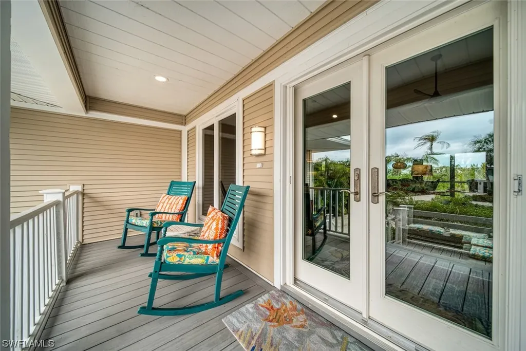 5305 Ladyfinger Lake Road Sanibel FL 33957
