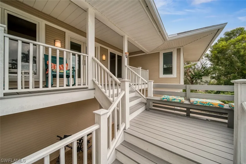 5305 Ladyfinger Lake Road Sanibel FL 33957