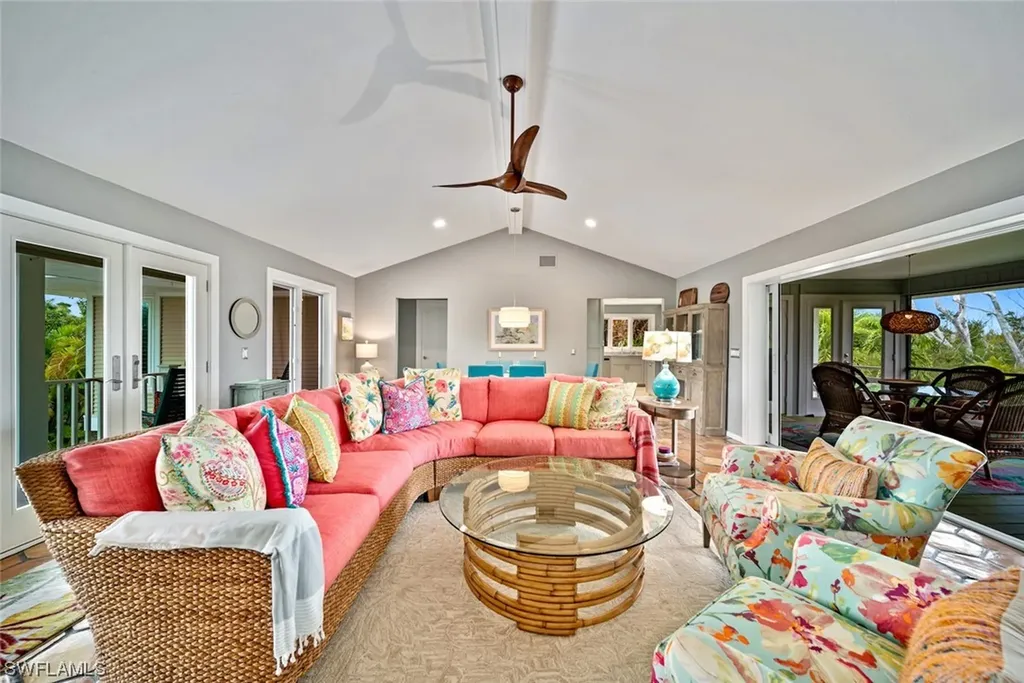 5305 Ladyfinger Lake Road Sanibel FL 33957