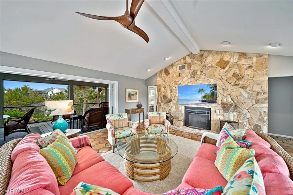5305 Ladyfinger Lake Road Sanibel FL 33957