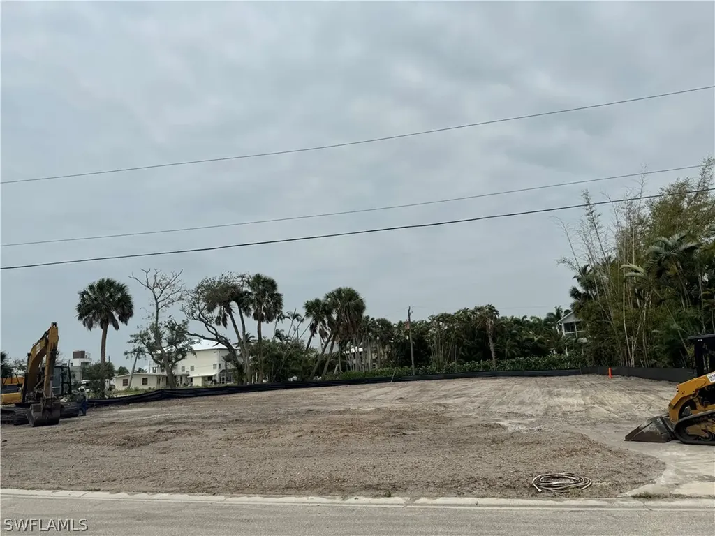 961 San Carlos Court Fort Myers Beach FL 33931