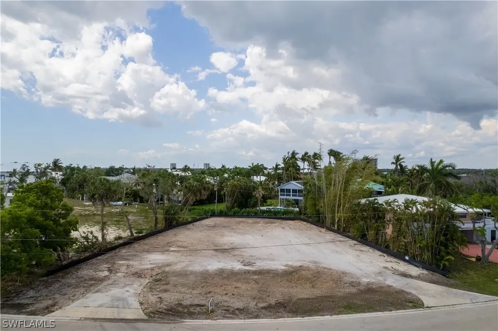 961 San Carlos Court Fort Myers Beach FL 33931