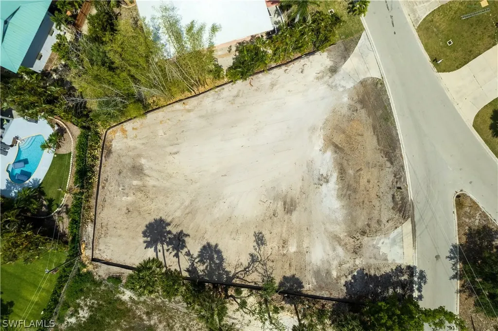 961 San Carlos Court Fort Myers Beach FL 33931