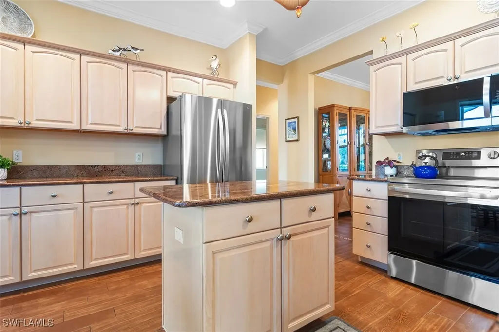 12569 Coconut Creek Court Fort Myers FL 33908