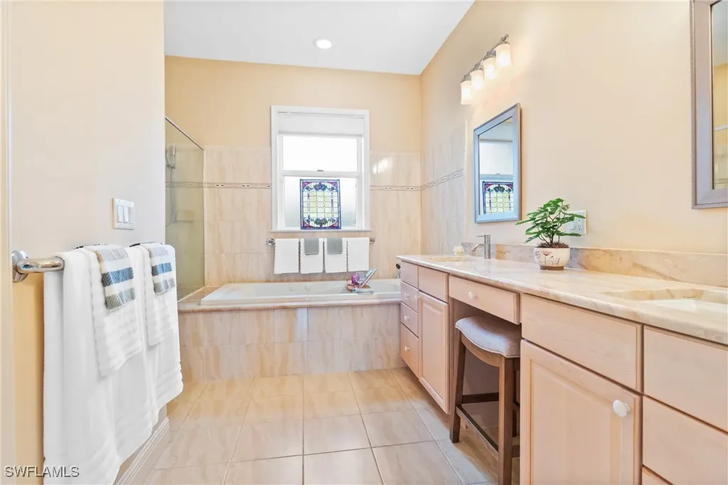 12569 Coconut Creek Court Fort Myers FL 33908