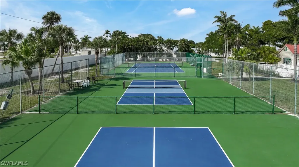 12569 Coconut Creek Court Fort Myers FL 33908