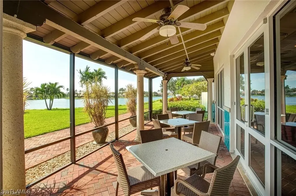 3551 El Verdado Court Naples FL 34109