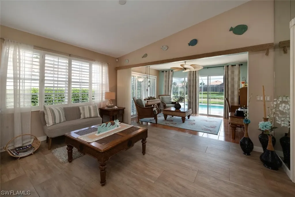 3551 El Verdado Court Naples FL 34109