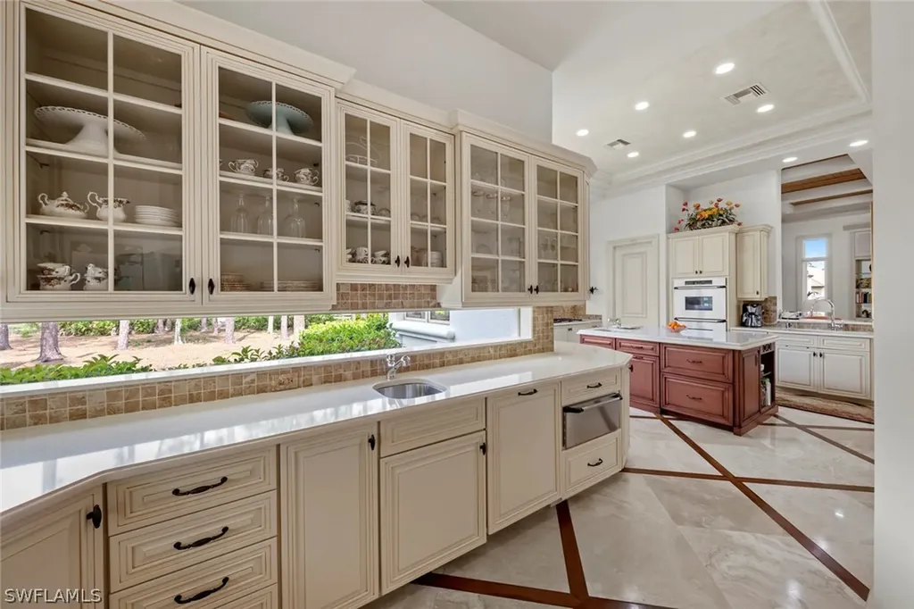 6439 Dunberry Lane Naples FL 34119