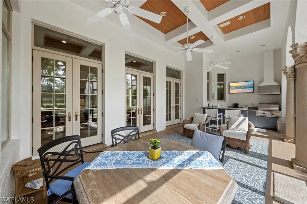 6439 Dunberry Lane Naples FL 34119