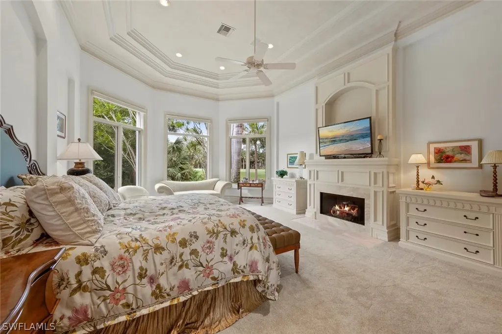 6439 Dunberry Lane Naples FL 34119