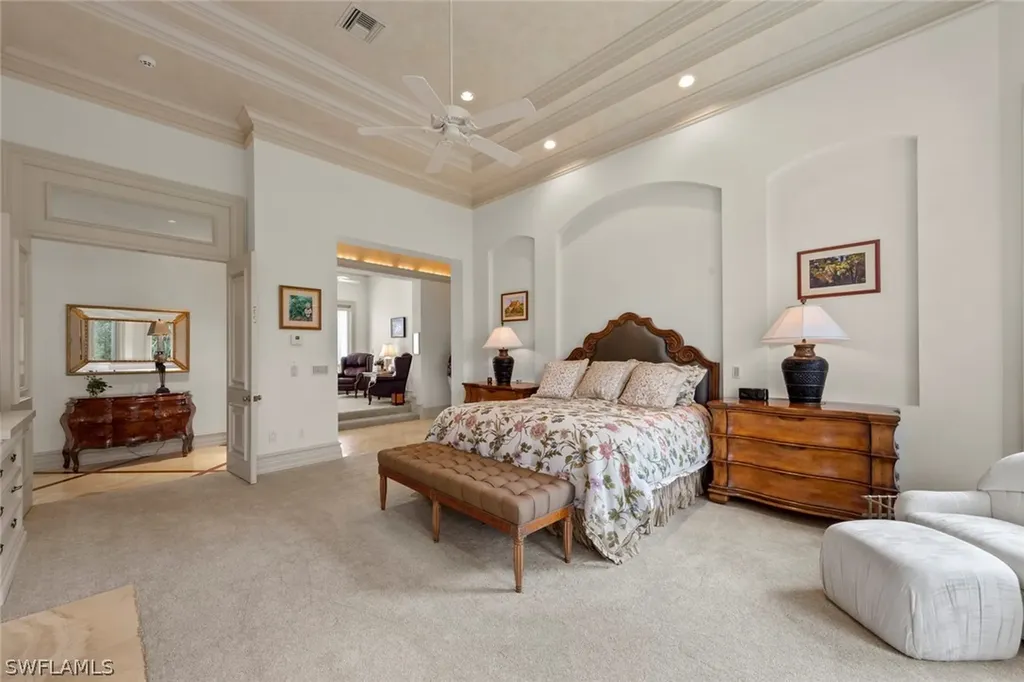 6439 Dunberry Lane Naples FL 34119