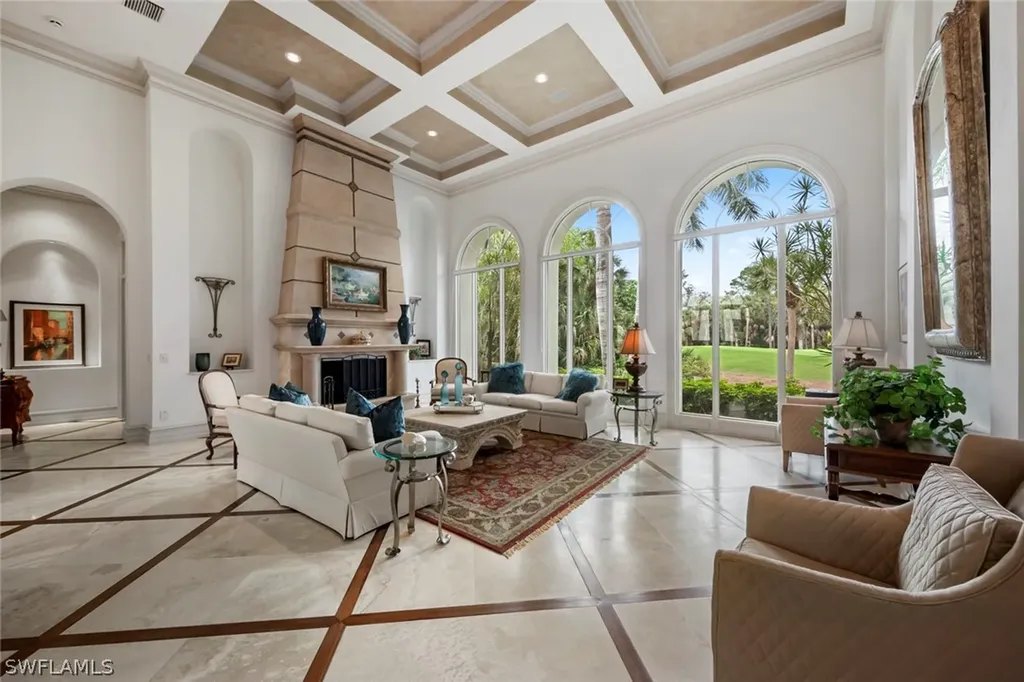 6439 Dunberry Lane Naples FL 34119