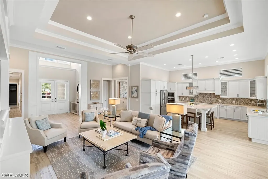 6002 Barthelemy Avenue Naples FL 34113