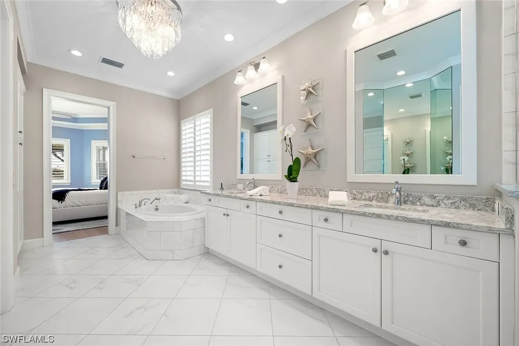 6002 Barthelemy Avenue Naples FL 34113