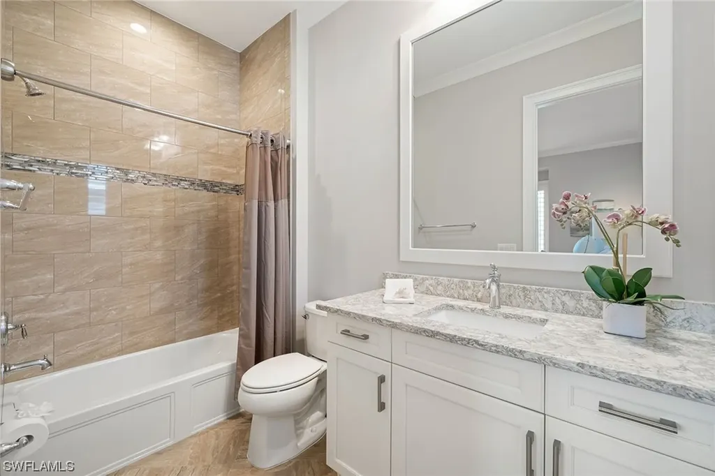 6002 Barthelemy Avenue Naples FL 34113