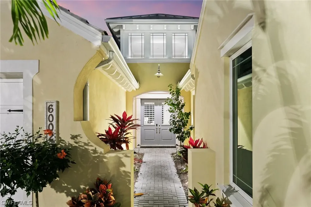6002 Barthelemy Avenue Naples FL 34113