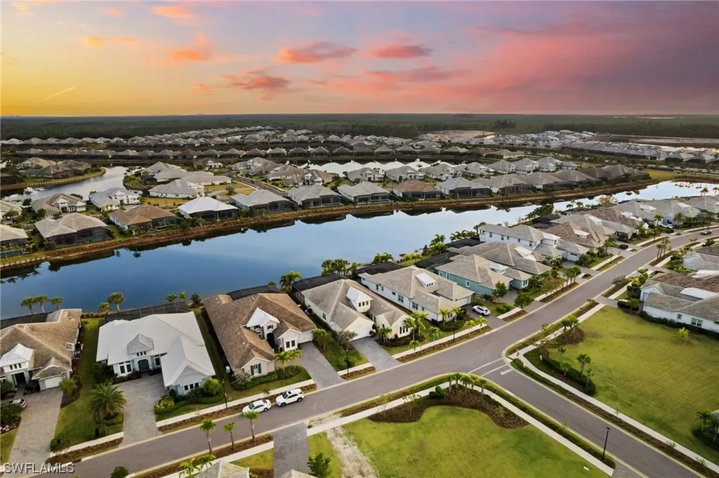 6002 Barthelemy Avenue Naples FL 34113