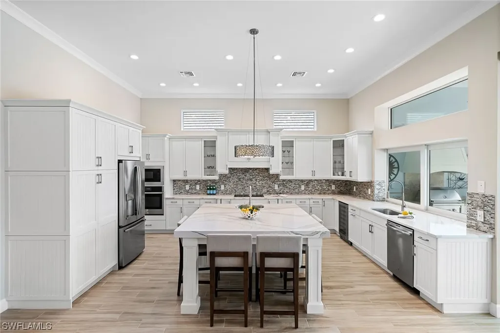 6002 Barthelemy Avenue Naples FL 34113