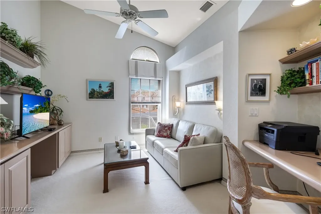 8415 Excalibur Circle Naples FL 34108