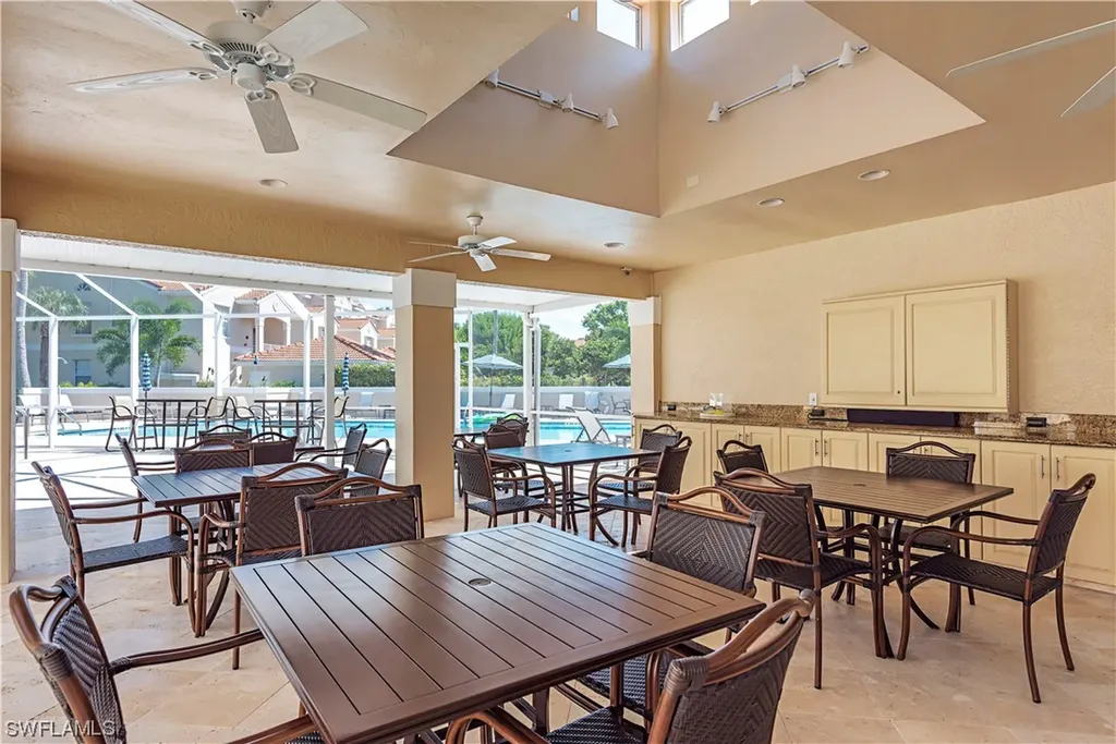 8415 Excalibur Circle Naples FL 34108