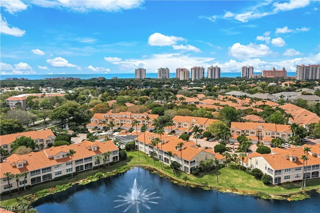 8415 Excalibur Circle Naples FL 34108