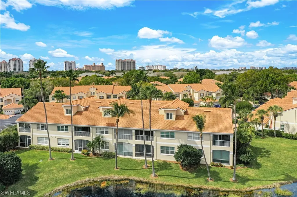 8415 Excalibur Circle Naples FL 34108