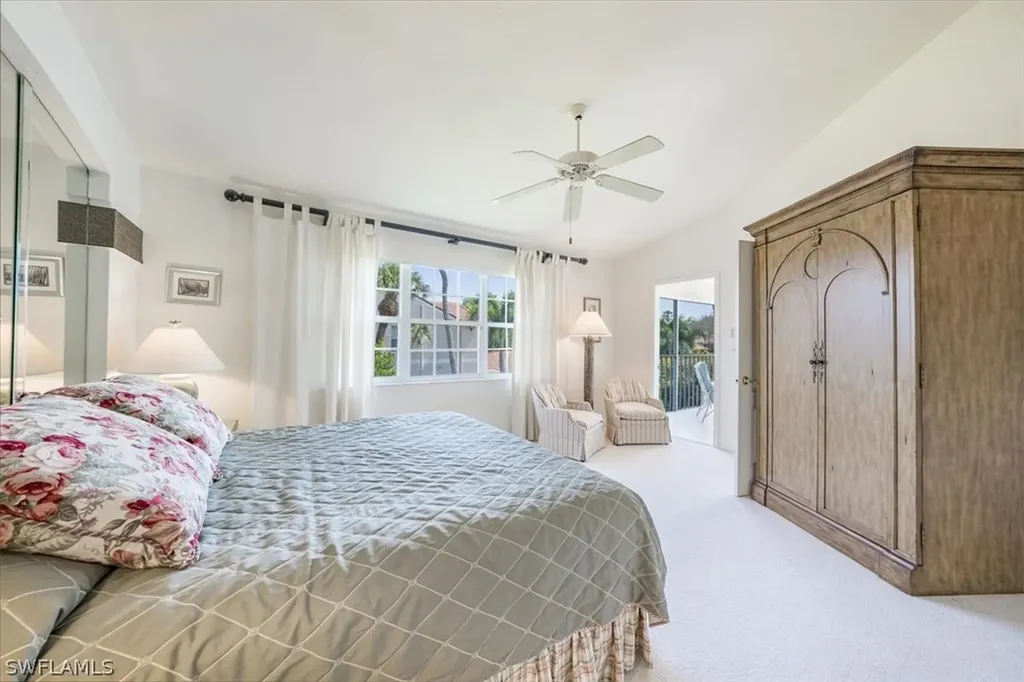 8415 Excalibur Circle Naples FL 34108