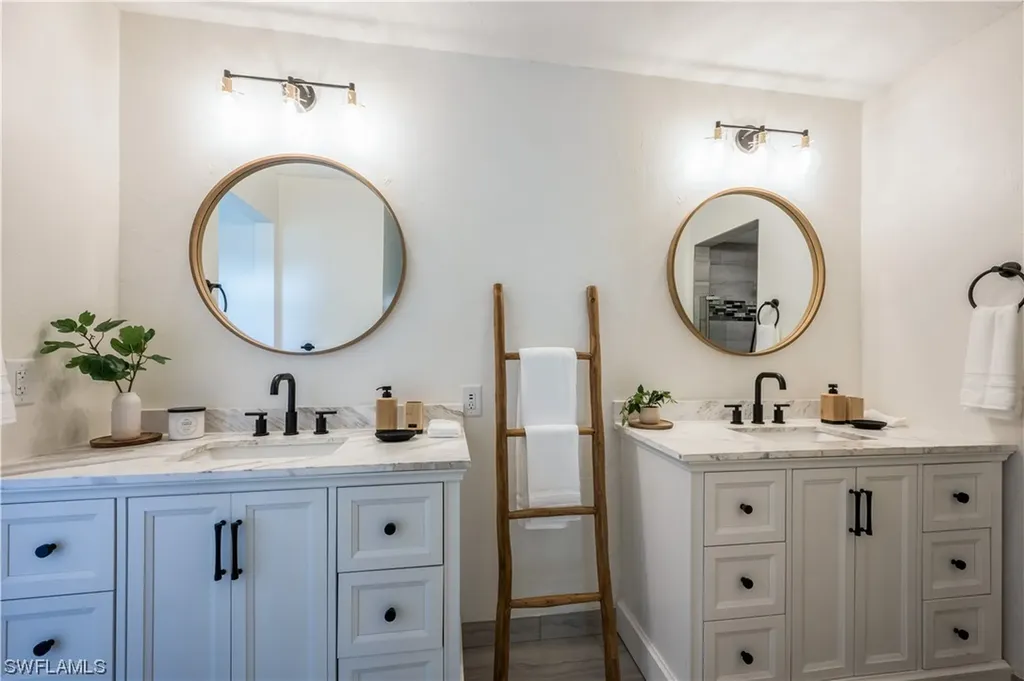182 Muirfield Circle Naples FL 34113