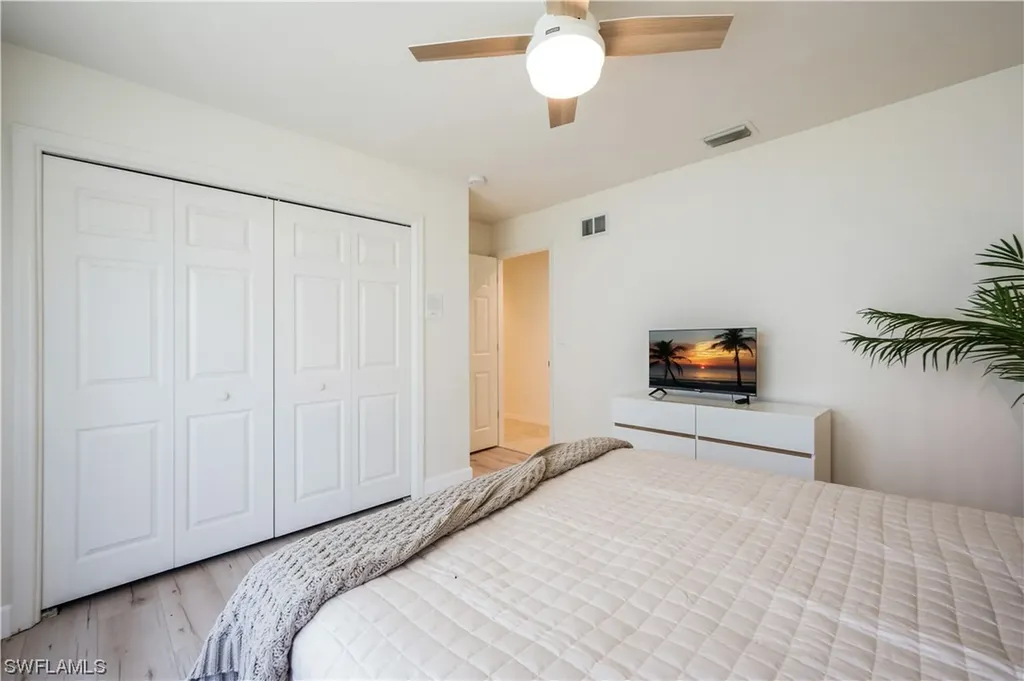 182 Muirfield Circle Naples FL 34113