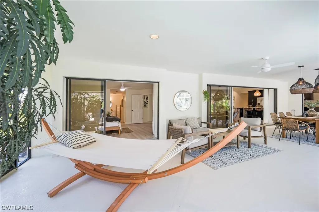 182 Muirfield Circle Naples FL 34113