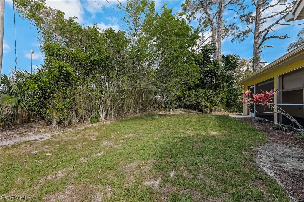 6761 Berwick Place Naples FL 34104