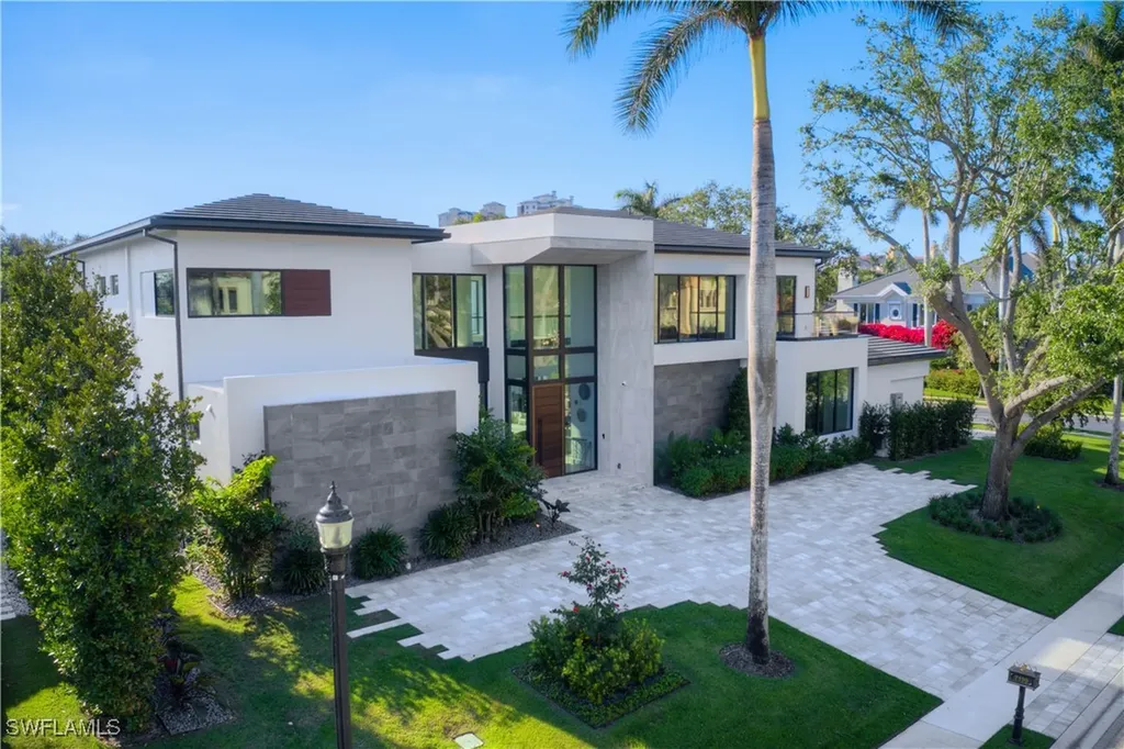 7199 Tory Lane Naples FL 34108