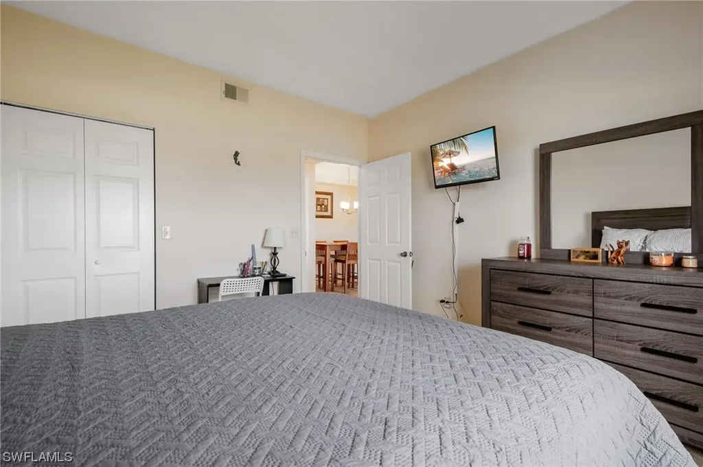 11490 Villa Grand Fort Myers FL 33913