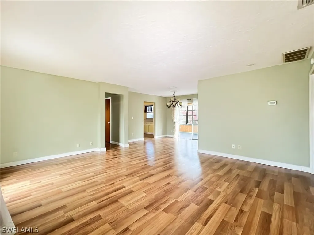 5997 Sonnet Court North Fort Myers FL 33903