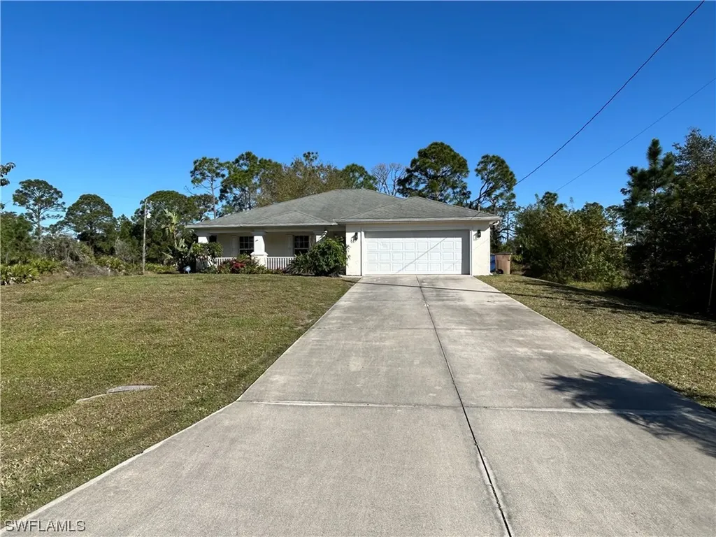 923 Nimitz Boulevard Lehigh Acres FL 33974