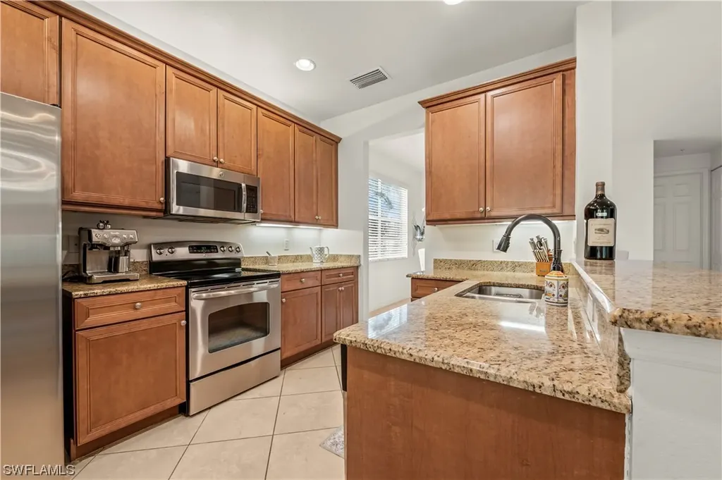 6522 Monterey Point Naples FL 34105
