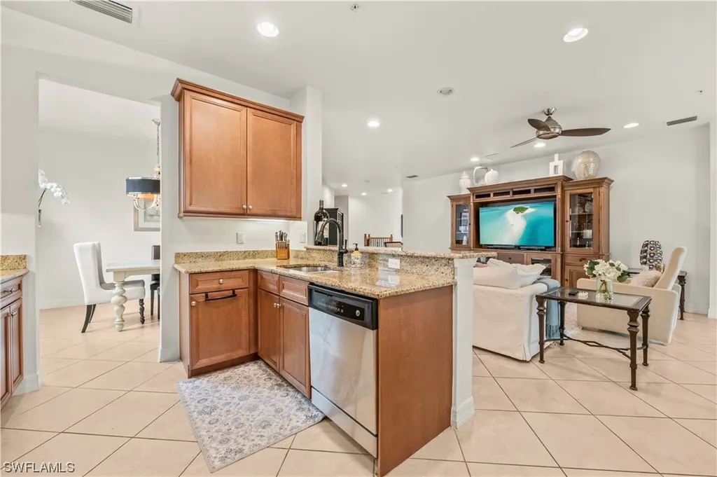 6522 Monterey Point Naples FL 34105