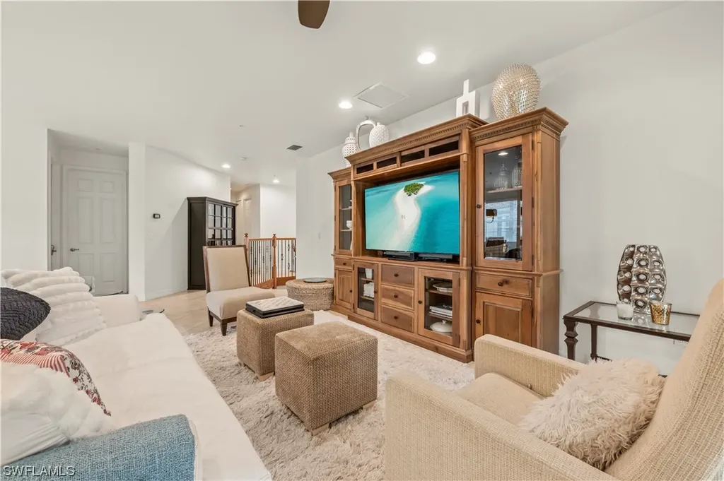 6522 Monterey Point Naples FL 34105