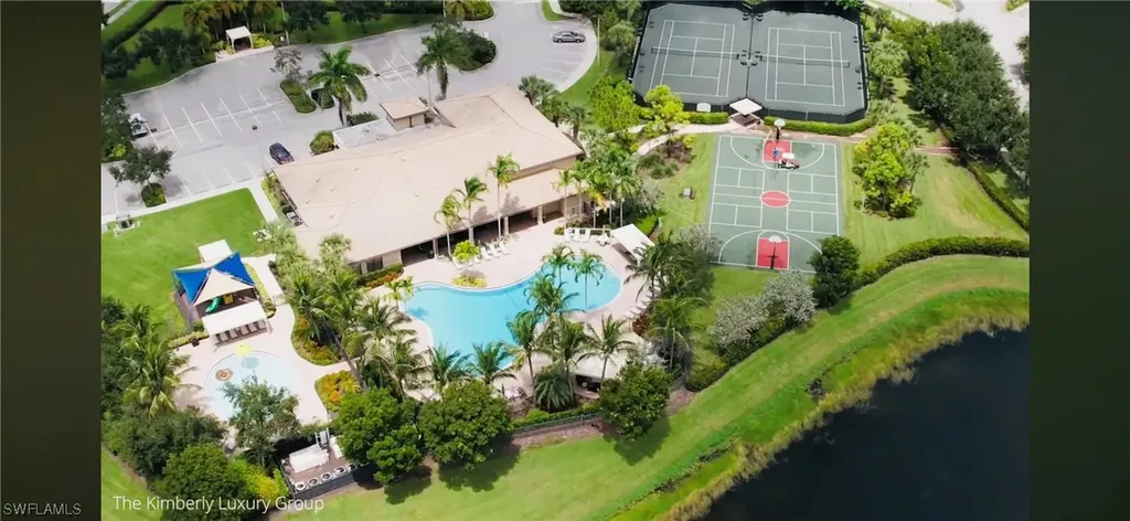 6522 Monterey Point Naples FL 34105