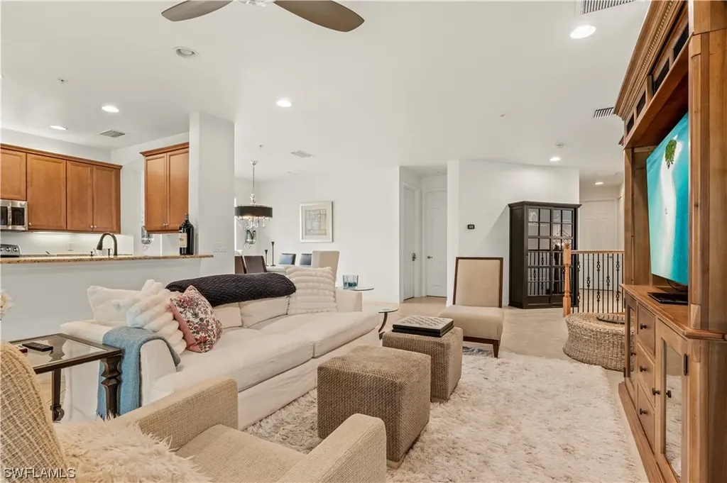 6522 Monterey Point Naples FL 34105