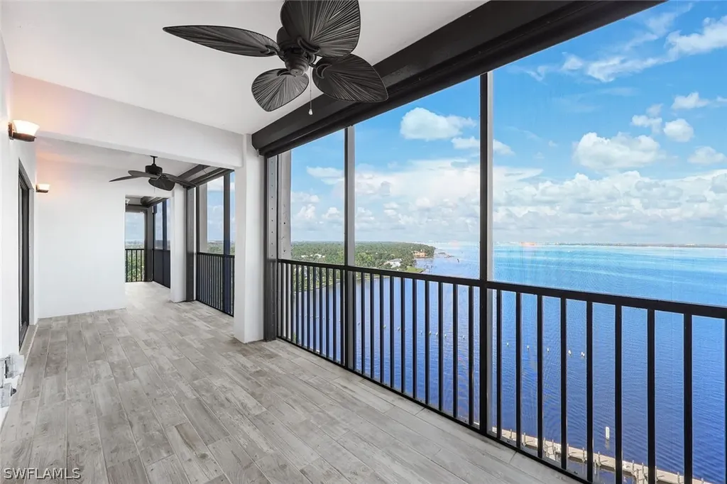 Fort Myers FL, 1920 Virginia Avenue, Unit 1502