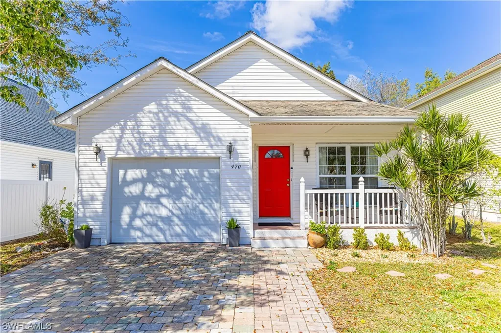 470 Leawood Circle Naples FL 34104