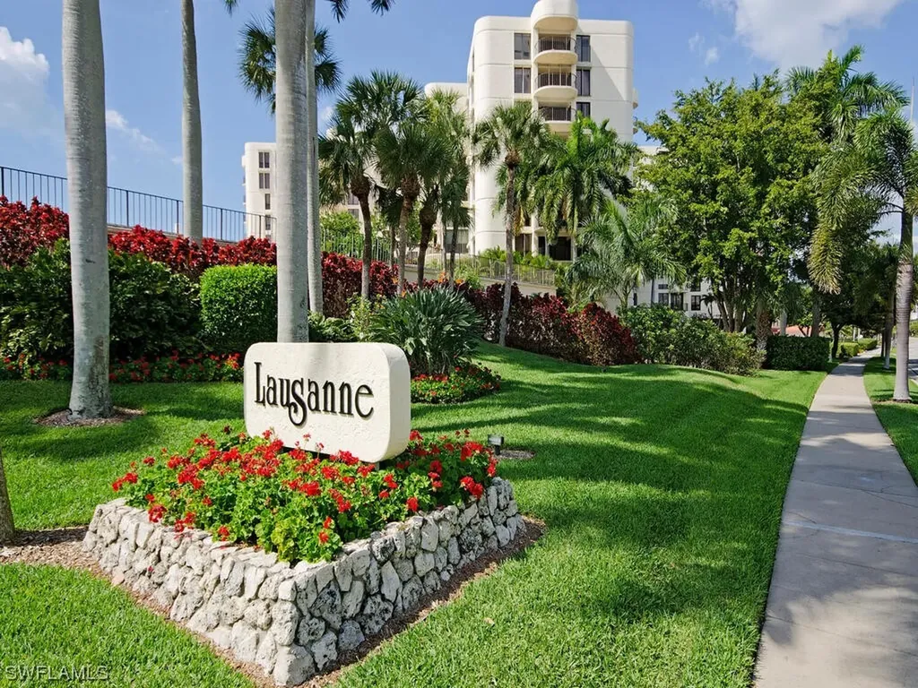 3115 Gulf Shore Boulevard N Naples FL 34103