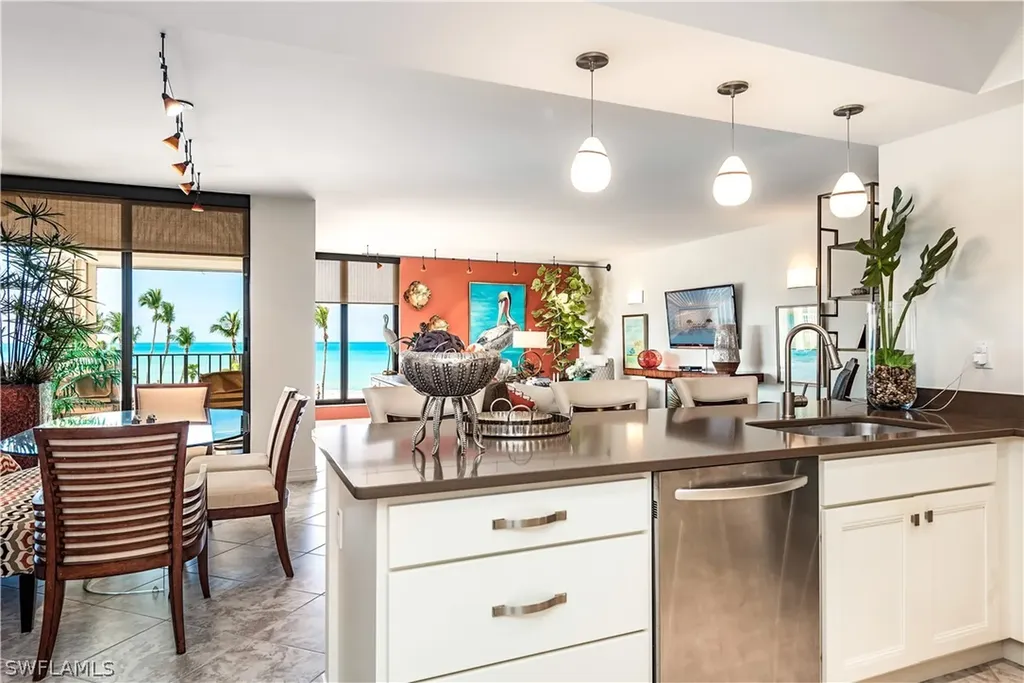 3115 Gulf Shore Boulevard N Naples FL 34103