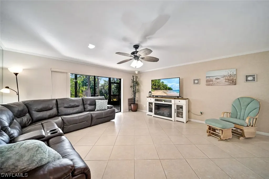 907 Big Pine Way Fort Myers FL 33907
