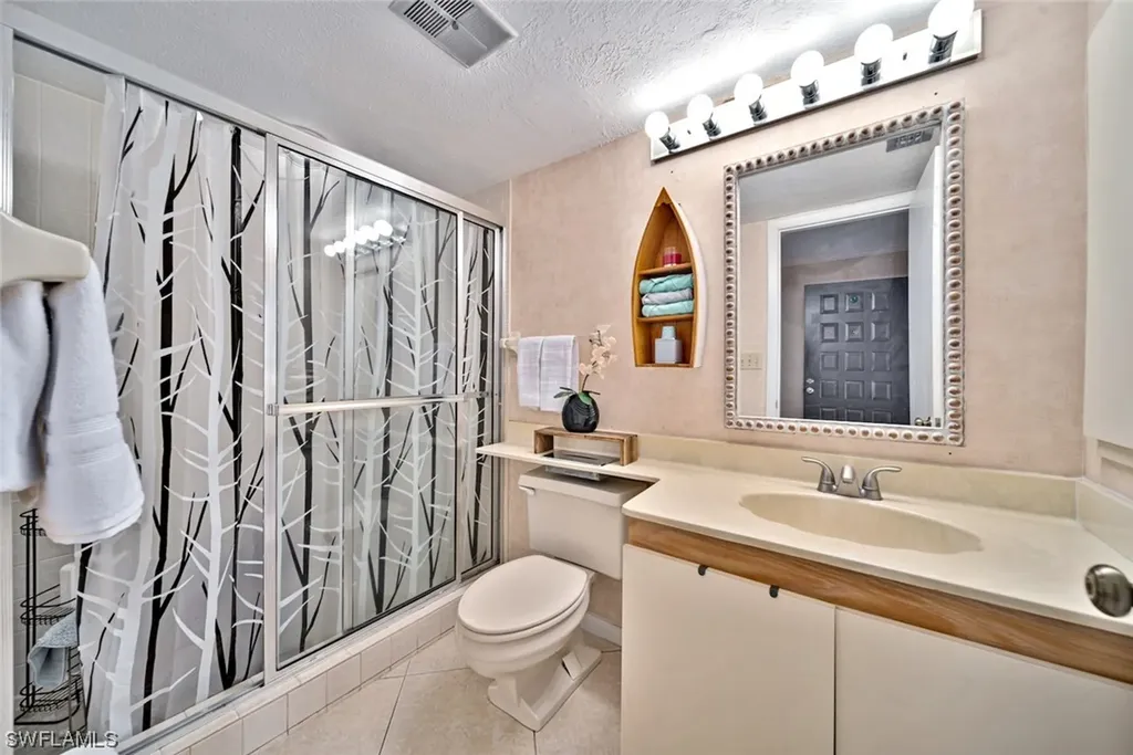 907 Big Pine Way Fort Myers FL 33907